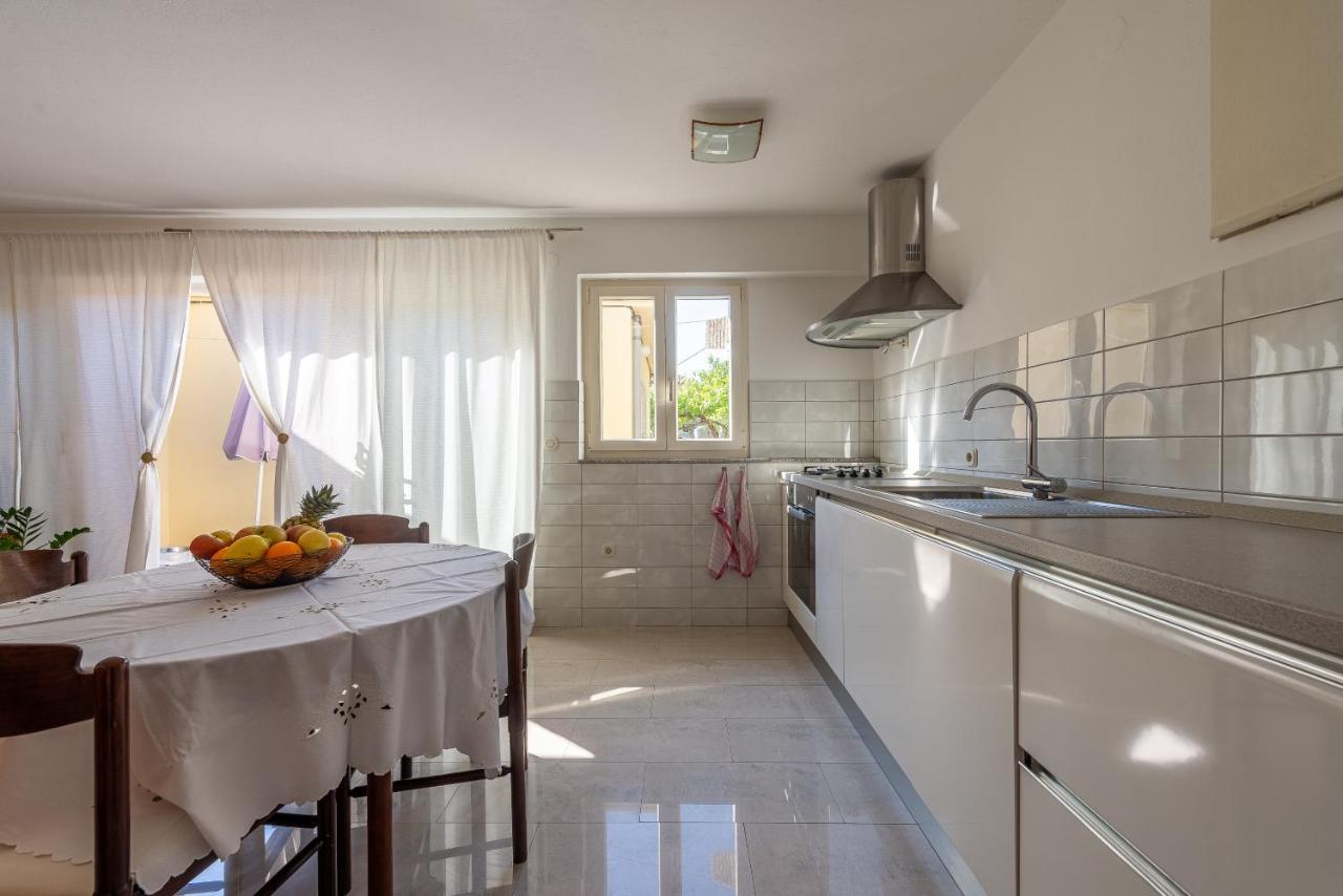 Apartment Brgacelj カリ エクステリア 写真